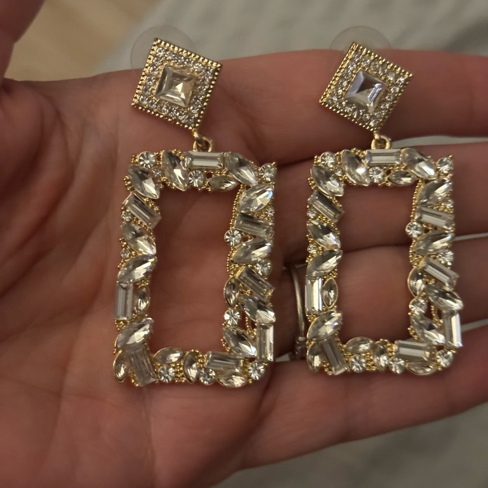 Beautiful custom jewelry gold plated earrings with lots of bling! Never worn